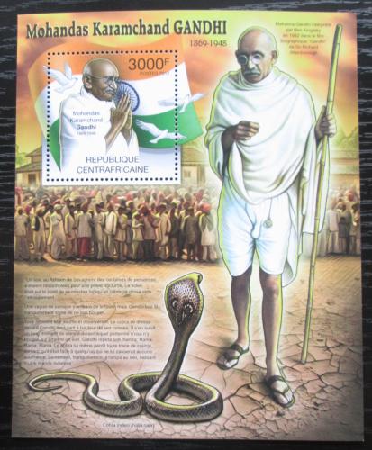 Poštová známka SAR 2012 Mahátma Gándhí Mi# Block 958 Kat 14€