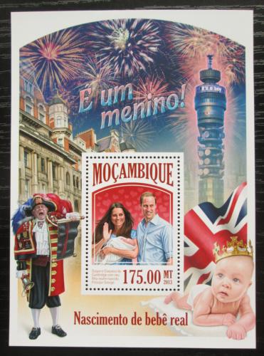 Poštová známka Mozambik 2013 Narození prince George Mi# Block 827 Kat 10€
