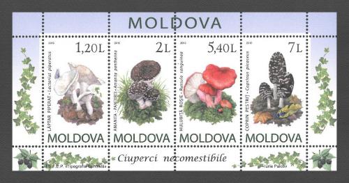 Poštové známky Moldavsko 2010 Huby Mi# Block 49 Kat 10€ 