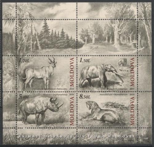 Poštová známka Moldavsko 2010 Prehistorická fauna Mi# Block 51 Kat 11€