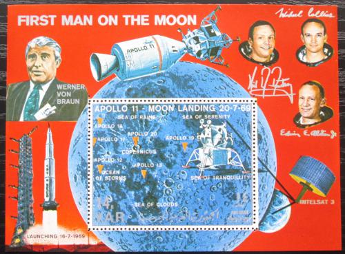 Poštová známka Jemen 1969 Prieskum Mìsíce, Apollo 11 Mi# Block 109 Kat 15€