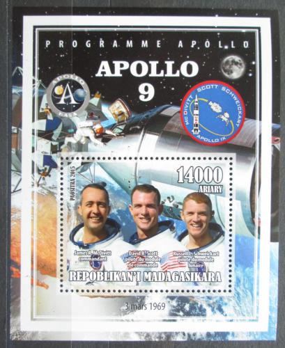 Poštová známka Madagaskar 2015 Apollo 9, prieskum Mesiaca Mi# N/N