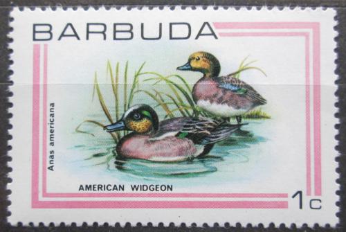 Poštová známka Barbuda 1980 Hvízdák americký Mi# 487
