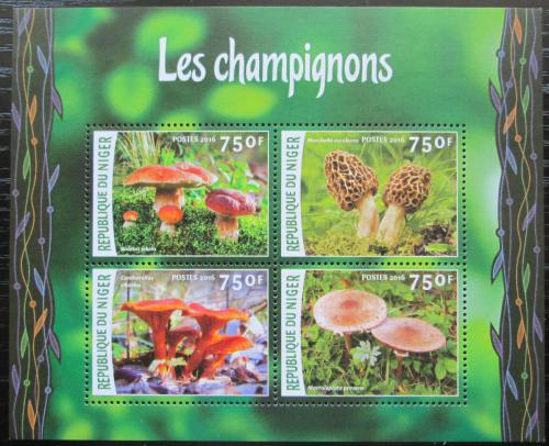 Poštové známky Niger 2016 Huby Mi# 4097-4100 Kat 12€