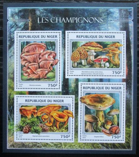 Poštové známky Niger 2016 Huby Mi# 4417-20 Kat 12€