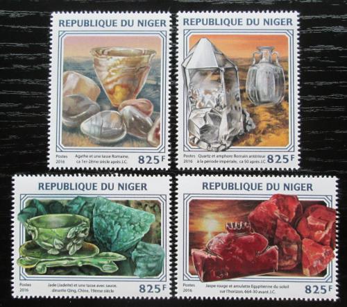 Poštové známky Niger 2016 Minerály Mi# 4412-15 Kat 13€ 