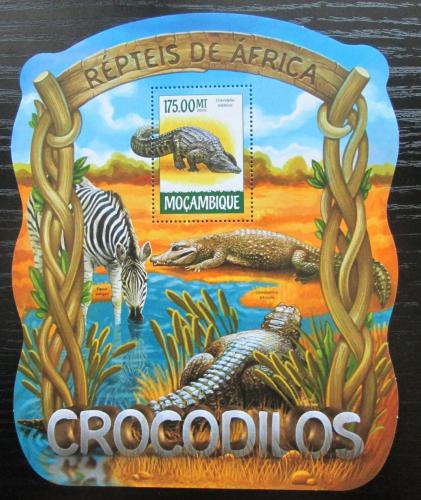 Poštová známka Mozambik 2015 Krokodíly Mi# Block 1016 Kat 10€