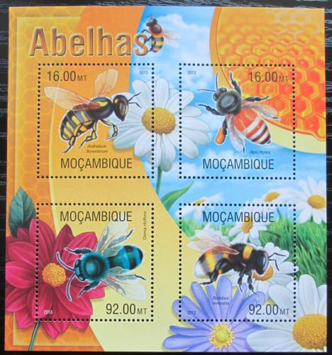 Poštové známky Mozambik 2013 Vèely Mi# 6652-55 Kat 13€