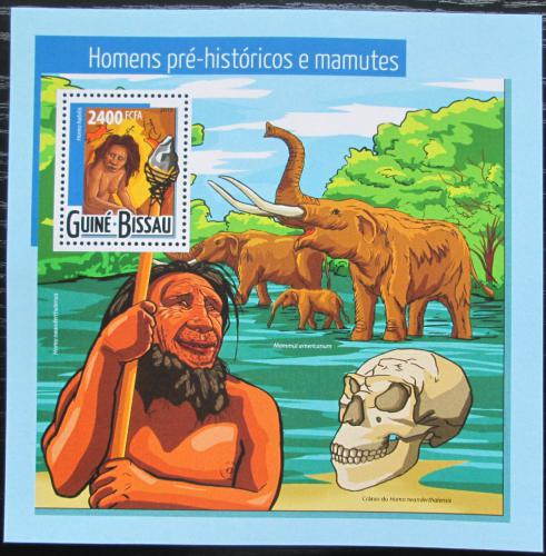 Poštová známka Guinea-Bissau 2015 Mamut a pravìk Mi# Block 1367 Kat 9€