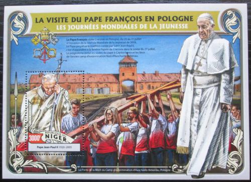 Poštová známka Niger 2016 Cesty papežù do Polska Mi# Block 567 Kat 12€