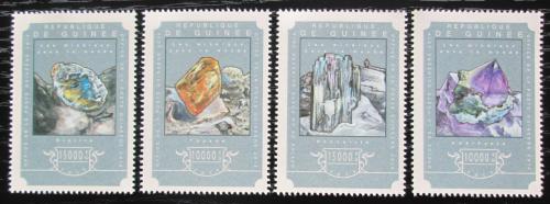 Poštové známky Guinea 2014 Minerály Mi# 10782-85 Kat 20€