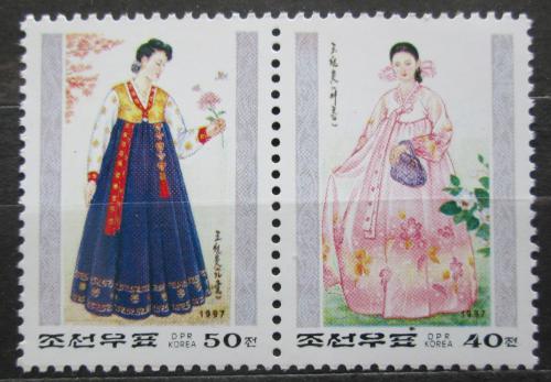 Poštové známky KLDR 1997 ¼udové kroje Mi# Mi# 3956-57