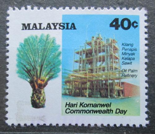 Poštová známka Malajsie 1983 Palma a rafinérie Mi# 256