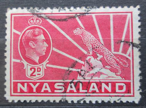 Poštová známka Òasko, Malawi 1942 Krá¾ Juraj VI. a levhart Mi# 59