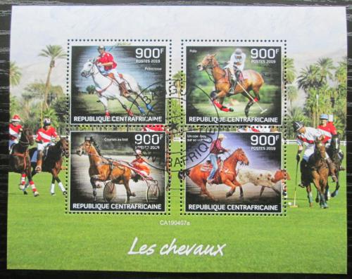 Poštové známky SAR 2019 Dostihy Mi# 8802-05 Kat 16€