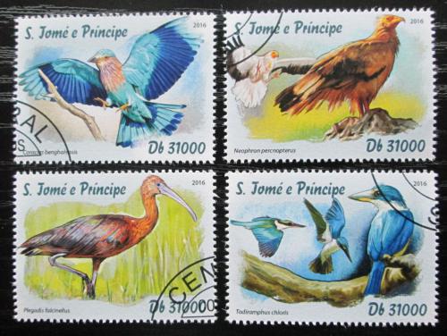 Poštové známky Svätý Tomáš 2016 Asijští ptáci Mi# 6756-59 Kat 12€