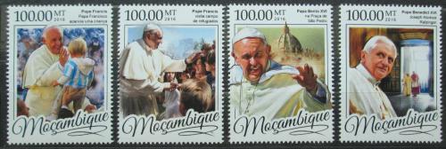 Poštové známky Mozambik 2016 Papež František Mi# 8709-12 Kat 22€