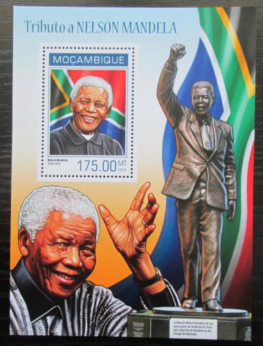 Poštová známka Mozambik 2014 Nelson Mandela Mi# Block 885 Kat 10€