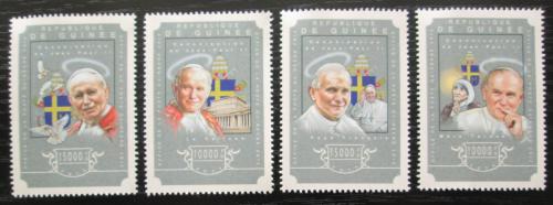 Poštové známky Guinea 2014 Papež Jan Pavel II. Mi# 10842-45 Kat 20€