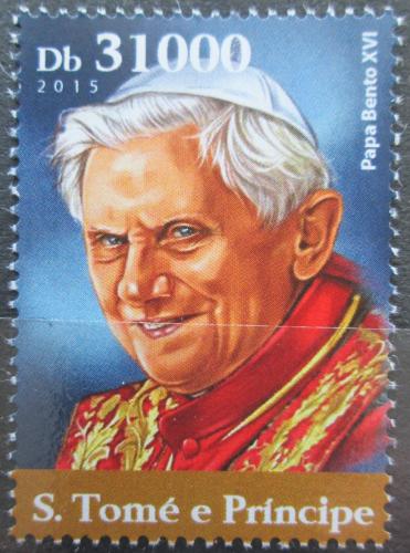Poštová známka Svätý Tomáš 2015 Papež Benedikt XVI. Mi# 6263