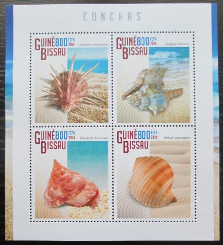Poštové známky Guinea-Bissau 2015 Mušle Mi# 7561-64 Kat 14€