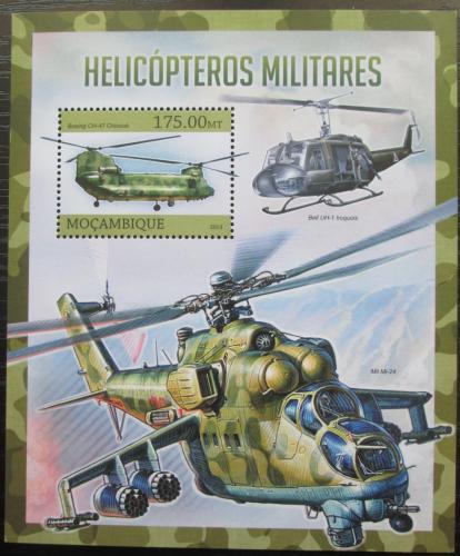 Poštová známka Mozambik 2013 Vojenské helikoptéry Mi# Block 761 Kat 10€