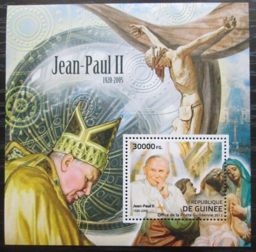Poštová známka Guinea 2012 Papež Jan Pavel II. Mi# Block 2106 Kat 12€