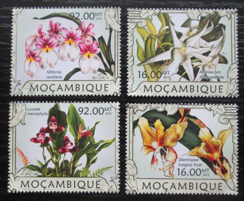 Poštové známky Mozambik 2013 Orchideje Mi# 6284-87 Kat 13€