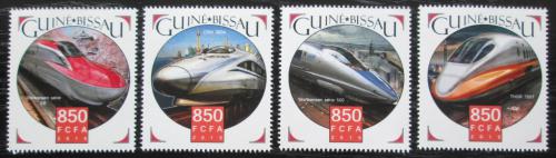 Poštové známky Guinea-Bissau 2015 Moderní lokomotívy Mi# 8371-74 Kat 13€