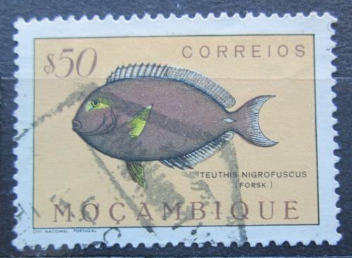Poštová známka Mozambik 1951 Bodlok temný Mi# 391