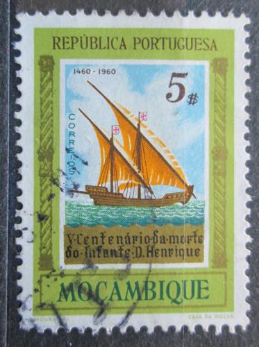 Poštová známka Mozambik 1960 Karavela z 15. storoèie Mi# 458