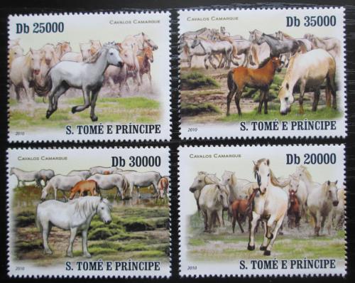 Poštové známky Svätý Tomáš 2010 Kone Mi# 4363-66 Kat 10€