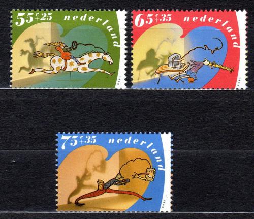 Poštové známky Holandsko 1990 Dìti a jejich koníèky Mi# 1392-94