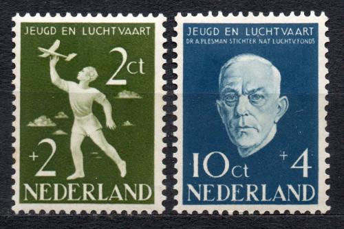 Poštové známky Holandsko 1954 Mládež a letectvo Mi# 644-45 Kat 4.50€