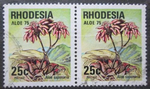 Poštové známky Rhodésia 1975 Aloe saponaria pár Mi# 165 Kat 5€
