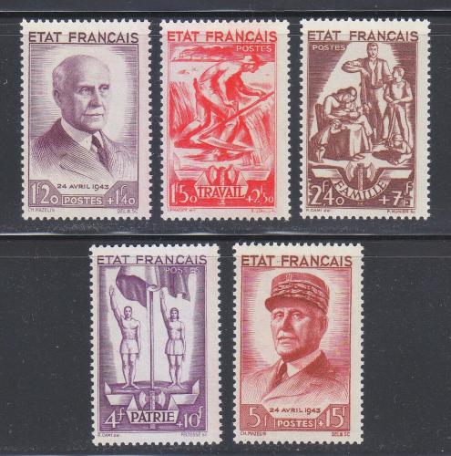 Poštové známky Francúzsko 1943 Maršál Pétain TOP SET Mi# 589-93 Kat 60€