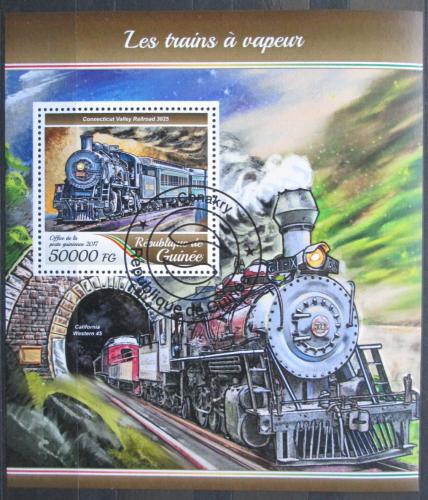 Poštová známka Guinea 2017 Parní lokomotívy Mi# Block 2819 Kat 20€