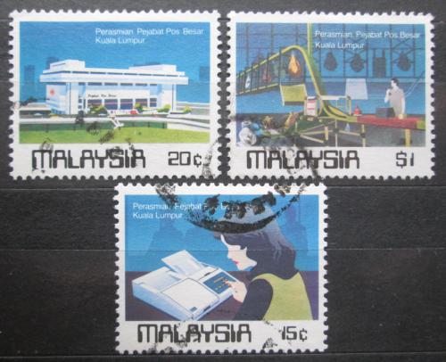 Poštové známky Malajsie 1984 Nová pošta v Kuala Lumpur Mi# 286-88