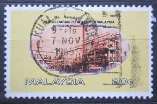 Poštová známka Malajsie 1985 Ropná rafinérie Mi# 315