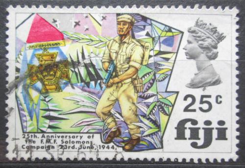 Poštová známka Fidži 1969 Voják a Viktoriin køíž Mi# 251