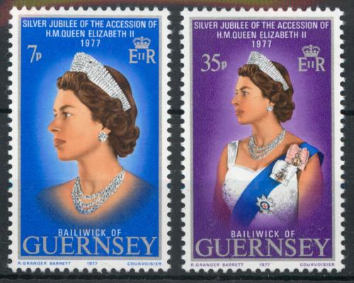 Poštové známky Guernsey 1977 Krá¾ovna Alžbeta II. Mi# 145-46