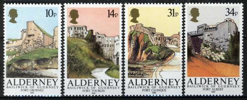 Poštové známky Alderney 1986 Pevnosti Mi# 28-31 Kat 15€