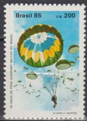 Potov znmka Brazlie 1985 Let s padkem Mi# 2094 - zvi obrzok