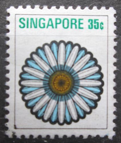 Poštová známka Singapur 1973 Kopretinovec døevnatý Mi# 198 A