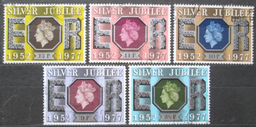 Poštové známky Ve¾ká Británia 1977 Krá¾ovna Alžbeta II. Mi# 739-43