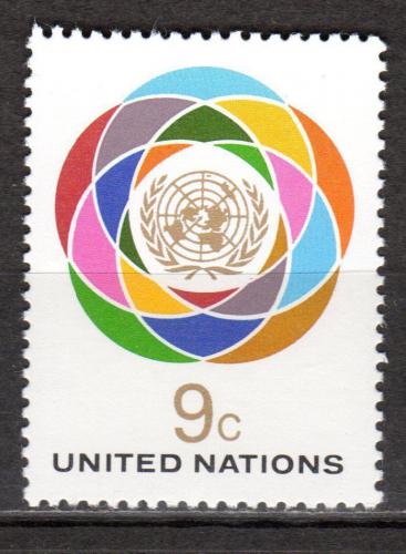 Potov znmka OSN New York 1976 Znak OSN Mi# 302