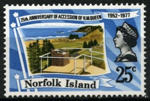 Poštová známka Norfolk 1977 Vláda krá¾ovné Alžbìty II., 25. výroèie Mi# 201