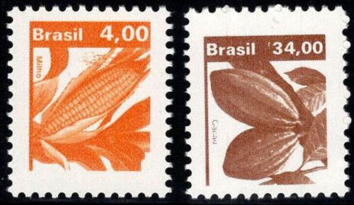 Poštové známky Brazílie 1980 Zemìdìlské produkty Mi# 1757-58 Kat 9€