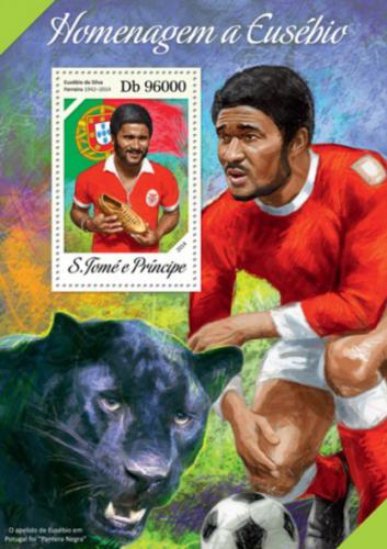 Poštová známka Svätý Tomáš 2014 Eusébio, futbal Mi# Block 970 Kat 10€