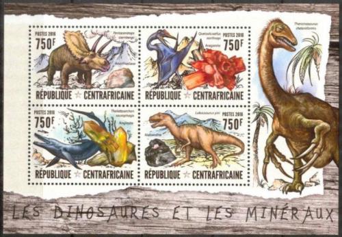 Poštové známky SAR 2016 Dinosaury a minerály Mi# 6260-63 Kat 14€